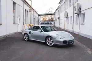 Porsche 996