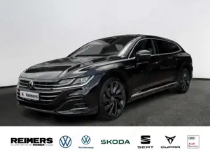 Volkswagen Arteon DCC NaviPro Pano R-Line IQLight AHK Kam.