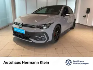 Volkswagen Golf GTI VIII 2.0 TSI
