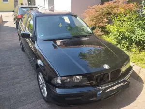 BMW 318 318i