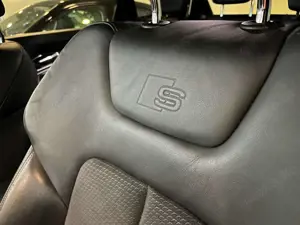 Audi e-tron 55quattro S-LINE Int+Autopilot+Matrix++++ Bild 3