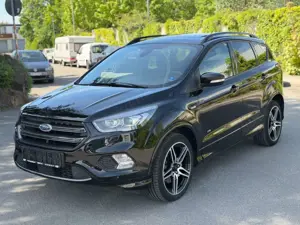 Ford Kuga ST-Line 2.0 TDCi 4X4 R-Kam Pano Navi
