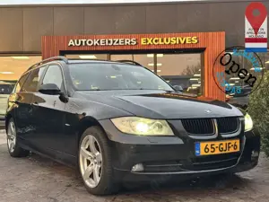 BMW 325 3-serie Touring 325xi High Executive