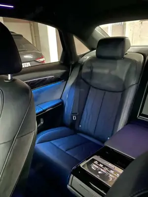Audi A8 Bild 5