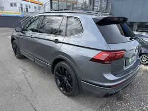 Volkswagen Tiguan Allspace R-Line 2.0 TSI AHK 7SITZ PANO IQ Bild 5
