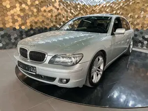 BMW 745