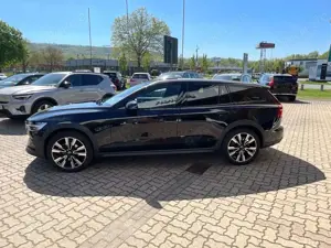 Volvo V60 Cross Country V60 B4 AWD Cross Country Pro Bild 3