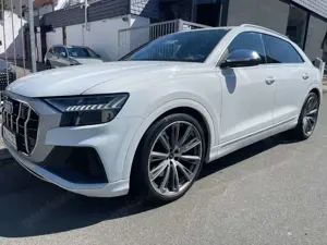 Audi SQ8 4.0 TDI quattro |HUD|BO|ACC|STHZ|AHK|23"|