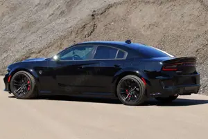 Dodge Charger SRT Hellcat Widebody mit NAP