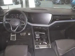Volkswagen Touareg R-Line Black Style 3.0TDI 605,-ohne Anzahlung Pan Bild 4