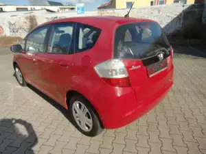 Honda Jazz Jazz 1.2 i-VTEC Trend, TÜV NEU 3/28,KLIMA,1.Hd. Bild 4