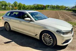 BMW 530 530i xDrive Touring Aut. Luxury Line
