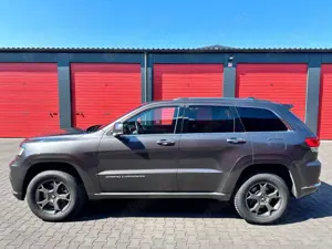 Jeep Grand Cherokee Bild 4