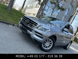 Mercedes-Benz ML 350 CDI BlueTec 4-MATIC*XENON*LEDER*