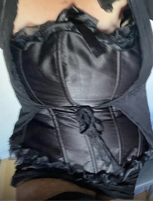 50 jährige mollige Frau Bild 3
