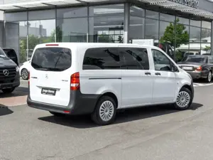 Mercedes-Benz Vito 114 CDI Tourer PRO Lang Navi Kamera Bild 3