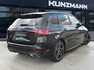 Mercedes-Benz B 180 AMG Night 360° AHK Winter-Paket Bild 3