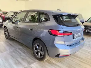 BMW 218 Bild 4