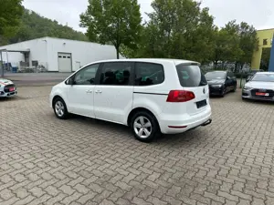 Volkswagen Sharan 1,4 TSI 2.HAND Klima AHK 7-Sitze PDC Alu Bild 5