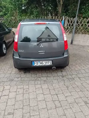 Mitsubishi Colt Bild 5