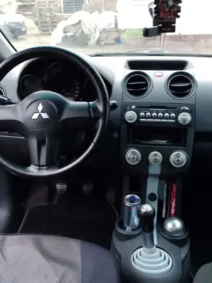 Mitsubishi Colt Bild 3