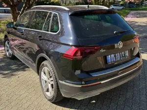 Volkswagen Tiguan Tiguan 2.0 TSI 4Motion (BlueMotion Technology) DSGHighline Bild 4