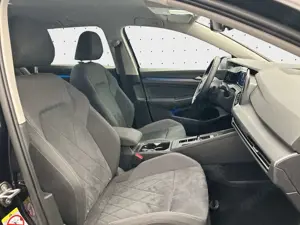 Volkswagen Golf Variant Style 1.5 eTSI DSG*NAVI*STDHZG*AHK* Bild 4