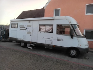 WoMo Hymer E700