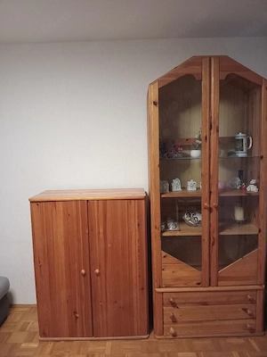 Stabiler Holzschrank   3 Teile   (Abholung in Speyer)