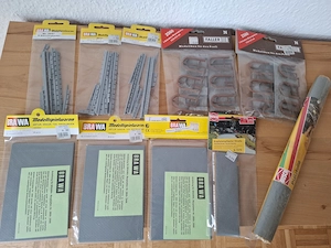 Spur N - Konvolut an Bastelzubehör - unbenutzt und in ungeöffneten Verpackungen