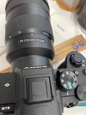 Sony Alpha 7 IV + umfangreiches pro. Zubehörpaket mit G-Master 24 70mm.de Bild 5