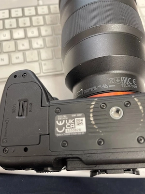 Sony Alpha 7 IV + umfangreiches pro. Zubehörpaket mit G-Master 24 70mm.de Bild 7