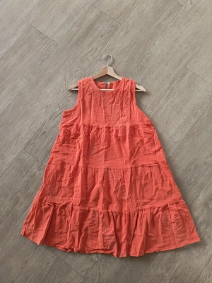 Wunderschönes Sommerkleid - nie getragen!