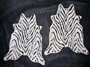 Ablageschalen im Zebra-Look von "Kleine Wolke"