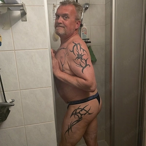 Erotikmassage von Mann für Mann ab 12 uhr