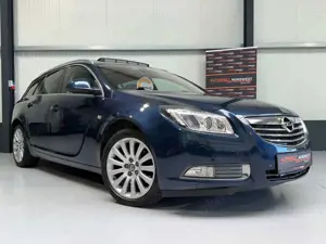 Opel Insignia 2.0 CDTI Design Edit. XENON AHK LEDER SHZ PANO KL
