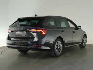Skoda Octavia COMBI TOUR TDI DSG+AHK+KLIMA+NAVI+LED-SCHEINWERFER Bild 3