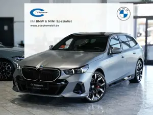 BMW 540 540xd Touring M SPORT PRO 21LM BW Belüftung
