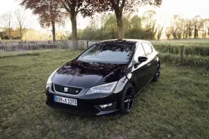 SEAT Leon FR 1.4 TSI *LED*SHZ*AHK*8-fach