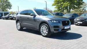 Jaguar F-Pace F-PACE Portfolio AWD Meridian Pano TotW. Kamera