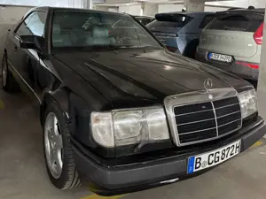 Mercedes-Benz CE 300 Black Line Edition