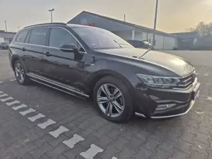 Volkswagen Passat Variant 2.0 TDI SCR DSG R Line 200 PS Bild 3
