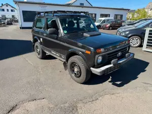 Lada Niva Taiga 4X4 1.Hand