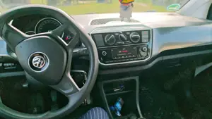 Volkswagen up! move Bild 2
