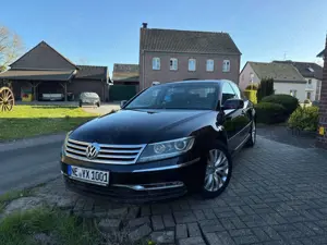 Volkswagen Phaeton Phaeton Diesel 3.0 V6 TDI DPF 4MOTION Automatik (5 Sitzer)