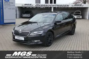 Skoda Superb Combi 2.0 TDI 'Ambition' #XENON #NAVI #KAM