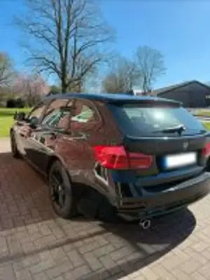 BMW 318 318d Touring Aut. Advantage