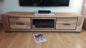 Henders & Hazel (H&H) TV-Board 170,5 cm breit, PRIEGO, Seeshamholz massiv