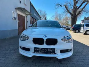 BMW 118 d,Schnitzer,Navi,Klimaaut,Xenon,1.Hand Bild 3