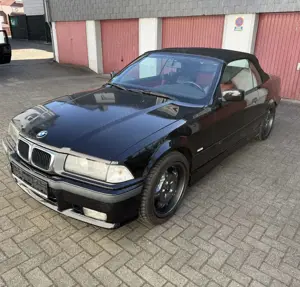 BMW 320 320i M Sport Edition Individual PDC Klima